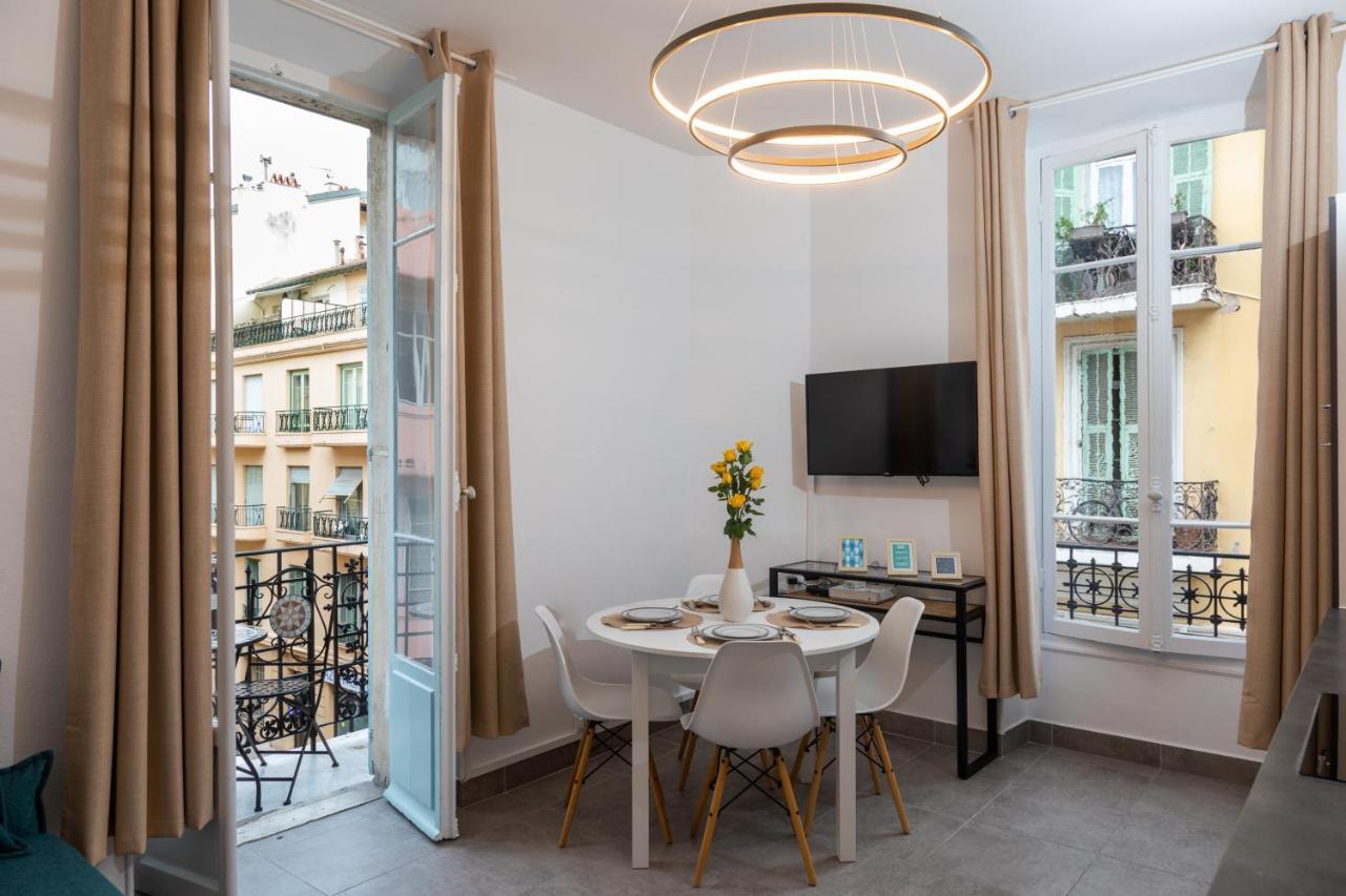 Lovely Apartment With Terrace Nice Centre Buitenkant foto